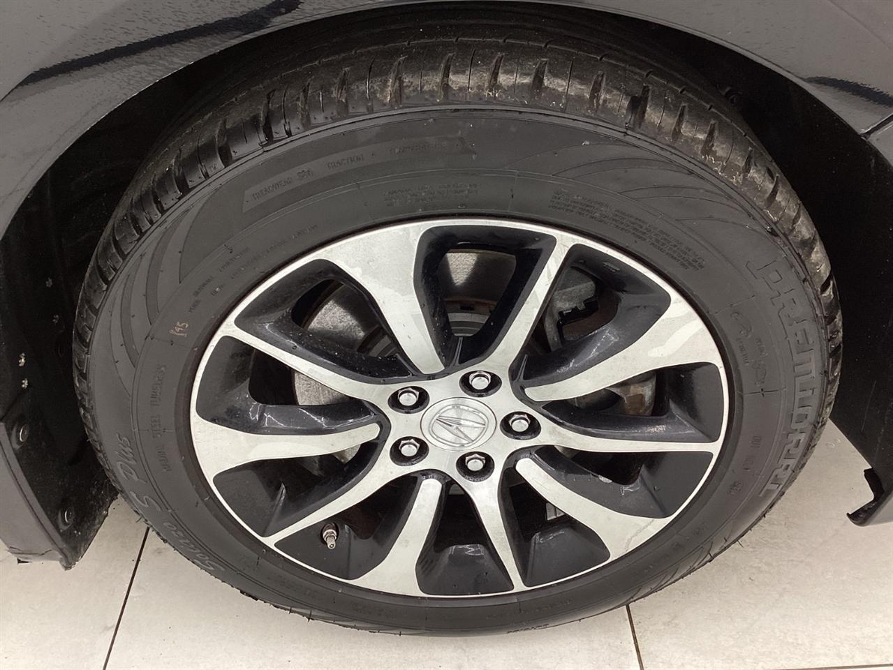 Acura TLX 4dr Sdn FWD 2015