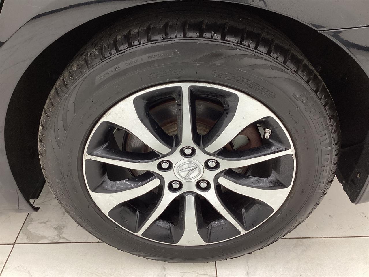 Acura TLX 4dr Sdn FWD 2015