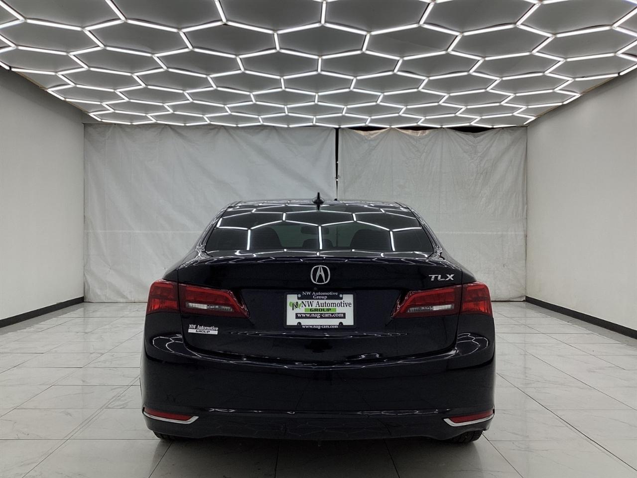 Acura TLX 4dr Sdn FWD 2015