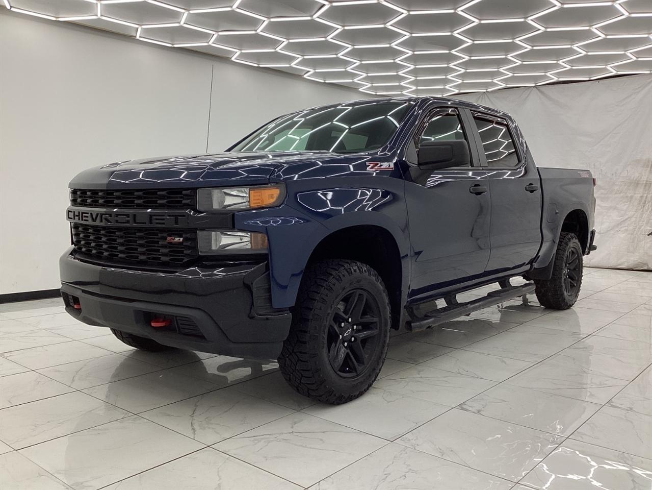 Chevrolet Silverado 1500 4WD Crew Cab 147" Custom Trail Boss 2020