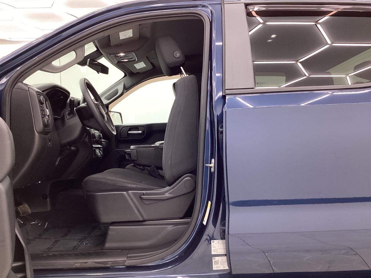 Chevrolet Silverado 1500 4WD Crew Cab 147" Custom Trail Boss 2020