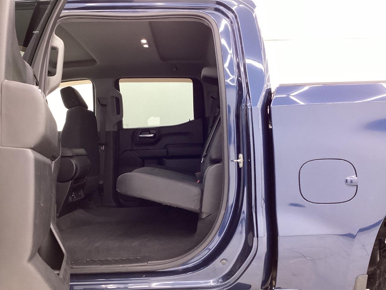 Chevrolet Silverado 1500 4WD Crew Cab 147" Custom Trail Boss 2020