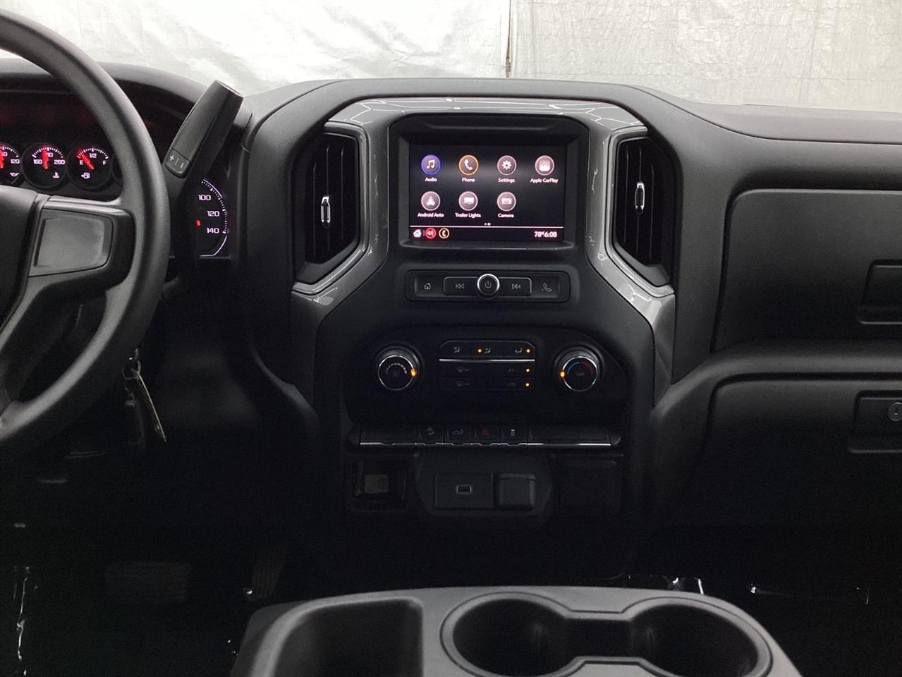 Chevrolet Silverado 1500 4WD Crew Cab 147" Custom Trail Boss 2020