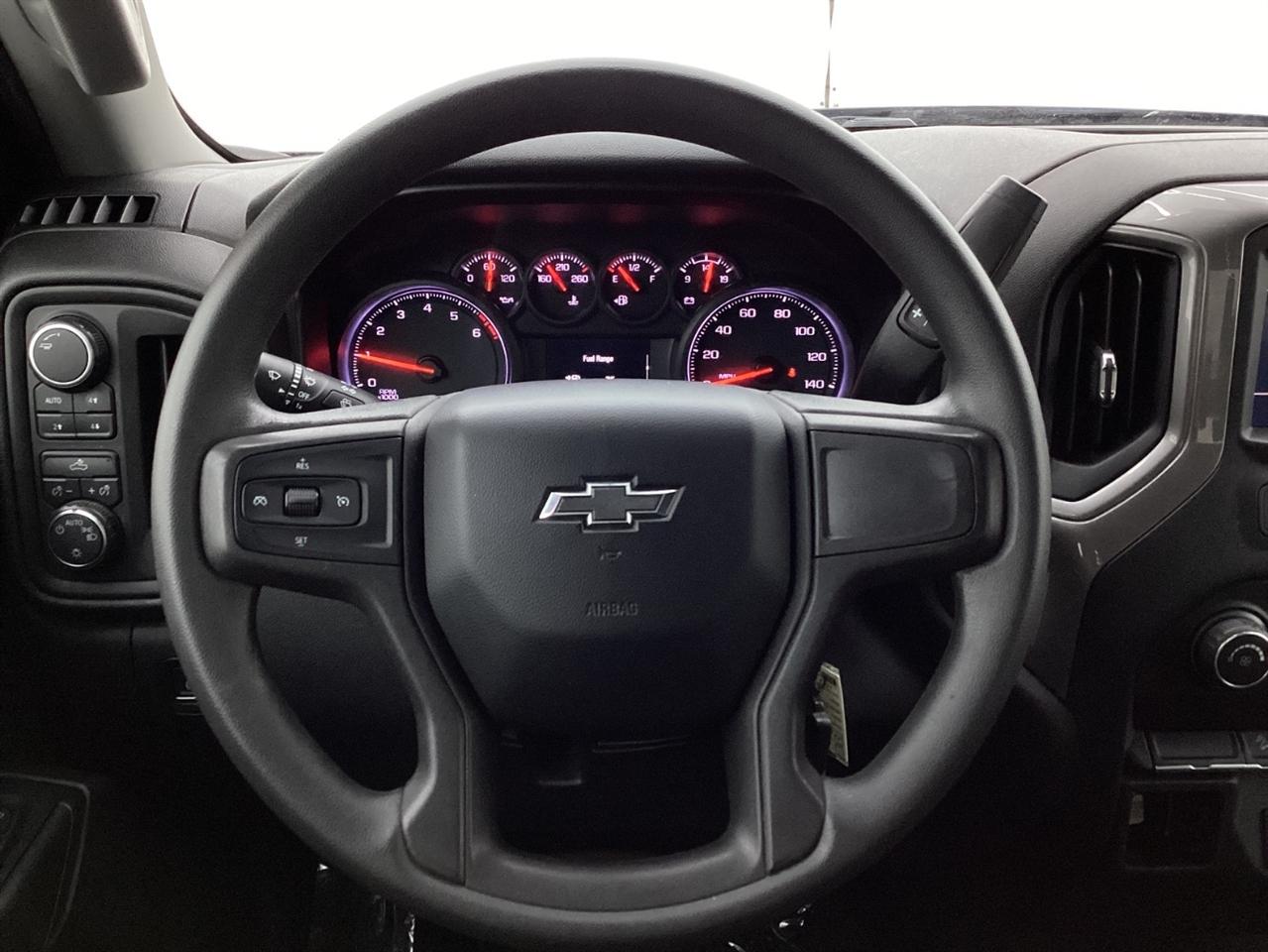 Chevrolet Silverado 1500 4WD Crew Cab 147" Custom Trail Boss 2020