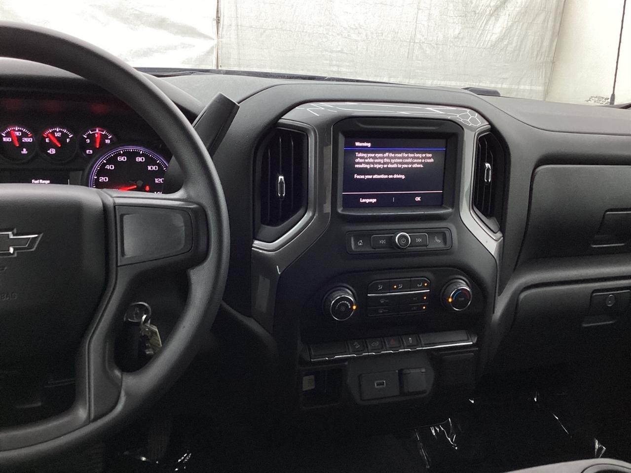 Chevrolet Silverado 1500 4WD Crew Cab 147" Custom Trail Boss 2020