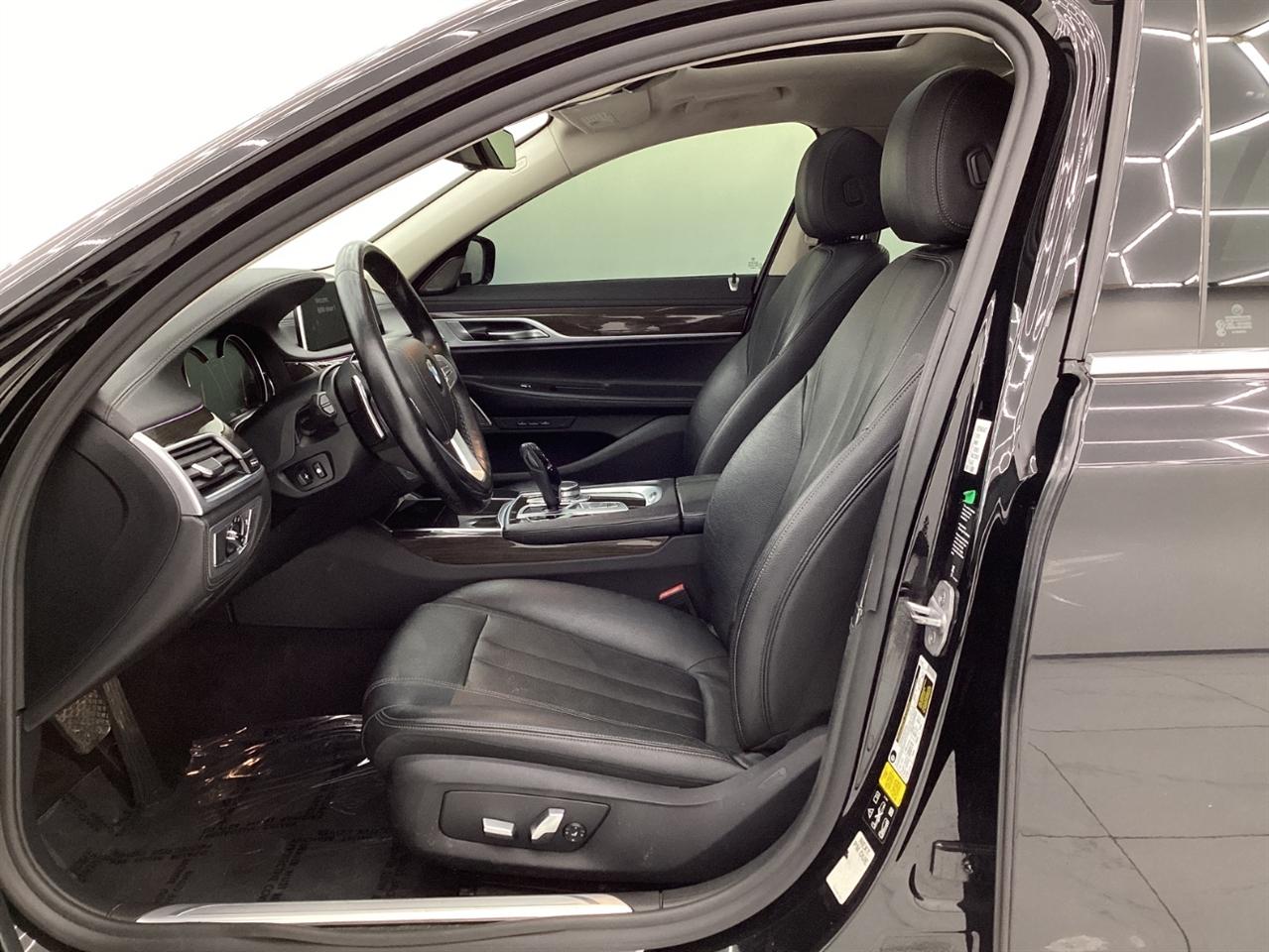 BMW 7 Series 740i xDrive Sedan 2019