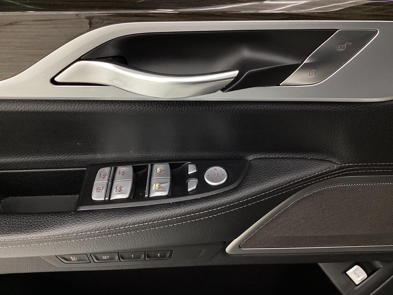 BMW 7 Series 740i xDrive Sedan 2019