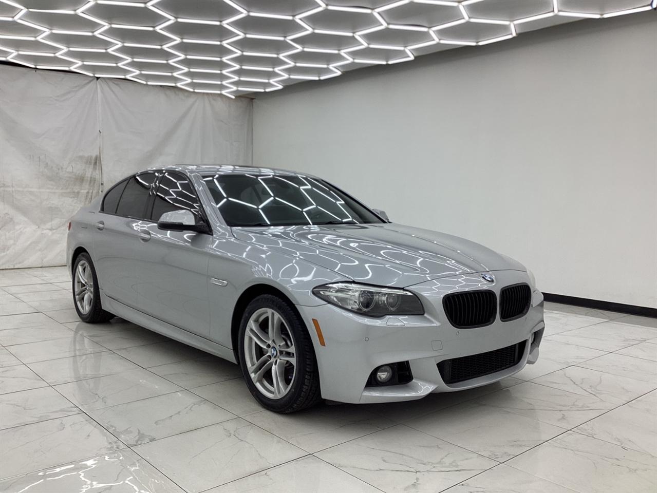 BMW 5 Series 4dr Sdn 528i xDrive AWD 2015