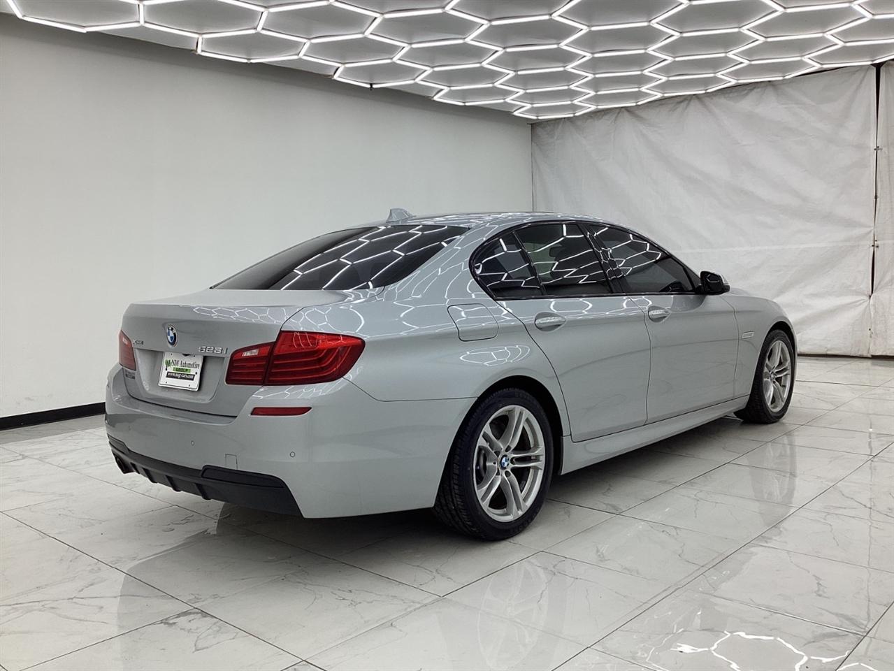 BMW 5 Series 4dr Sdn 528i xDrive AWD 2015