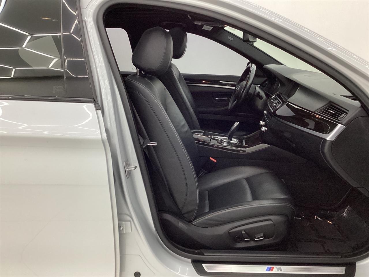 BMW 5 Series 4dr Sdn 528i xDrive AWD 2015