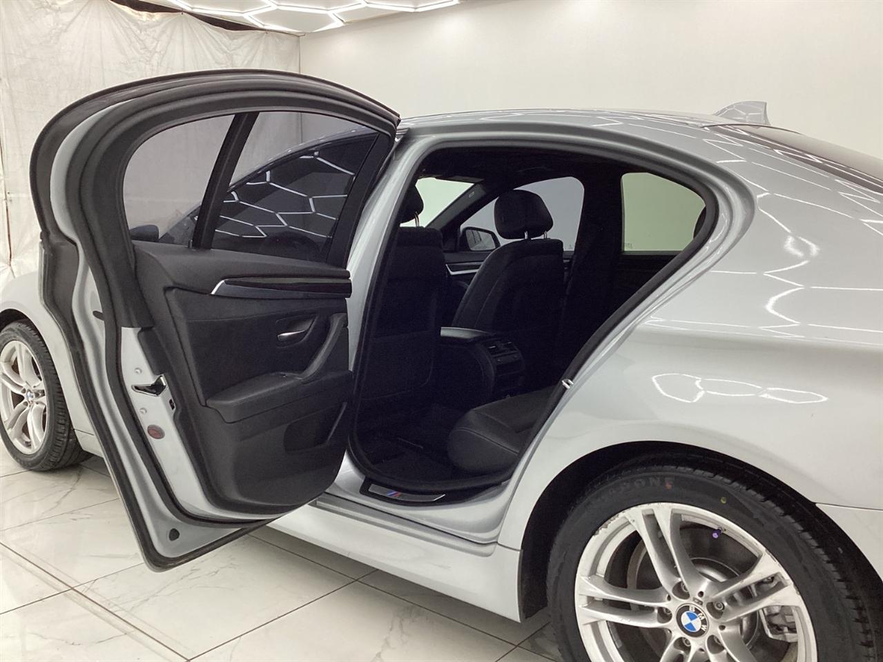 BMW 5 Series 4dr Sdn 528i xDrive AWD 2015