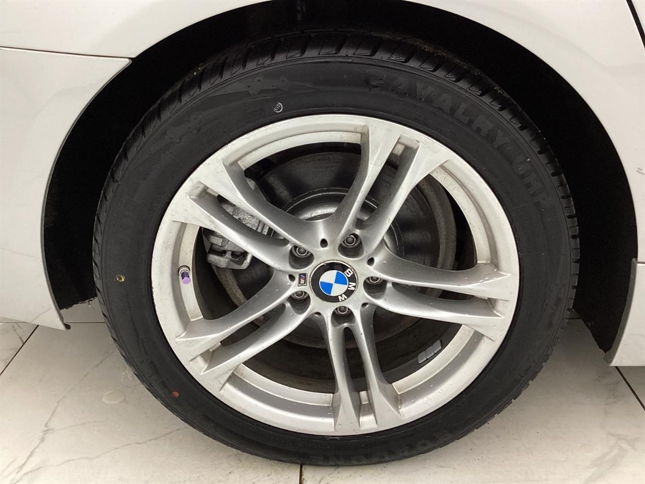BMW 5 Series 4dr Sdn 528i xDrive AWD 2015