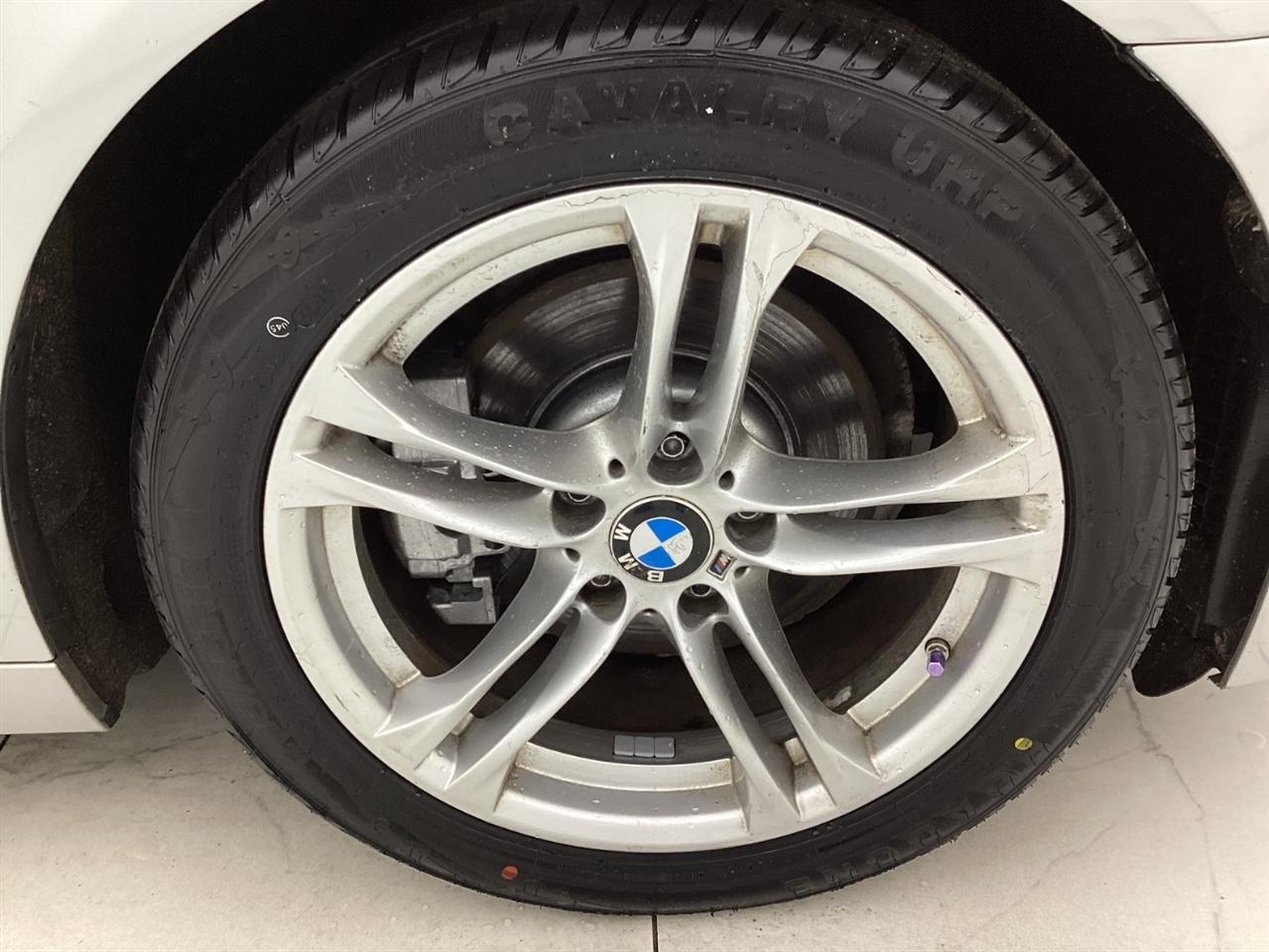 BMW 5 Series 4dr Sdn 528i xDrive AWD 2015