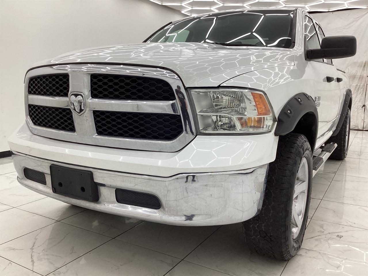 2019 RAM 1500 Classic Tradesman 4x4 Quad Cab 6'4" Box