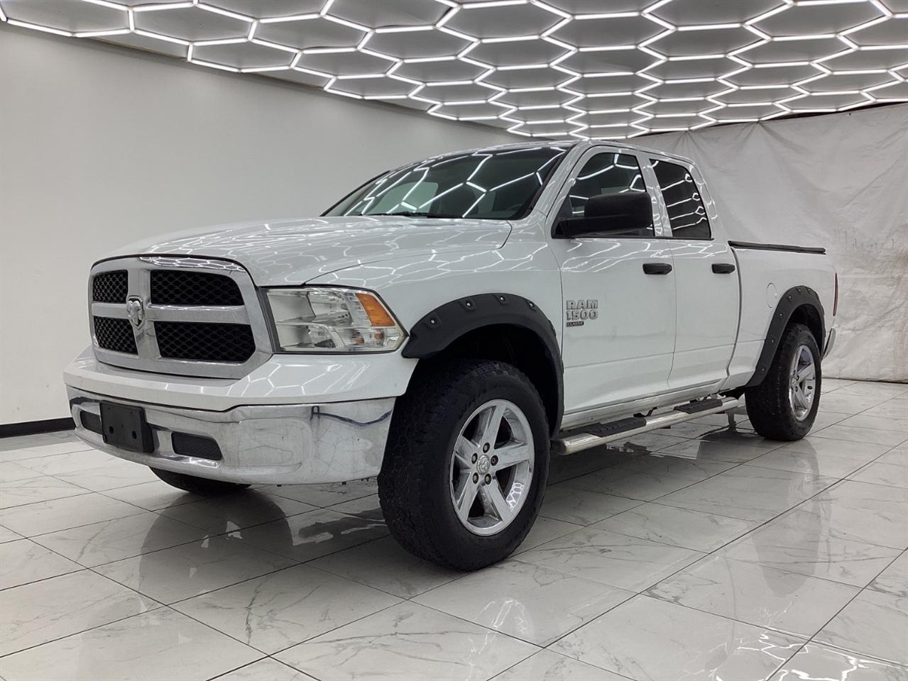 RAM 1500 Classic Tradesman 4x4 Quad Cab 6'4" Box 2019
