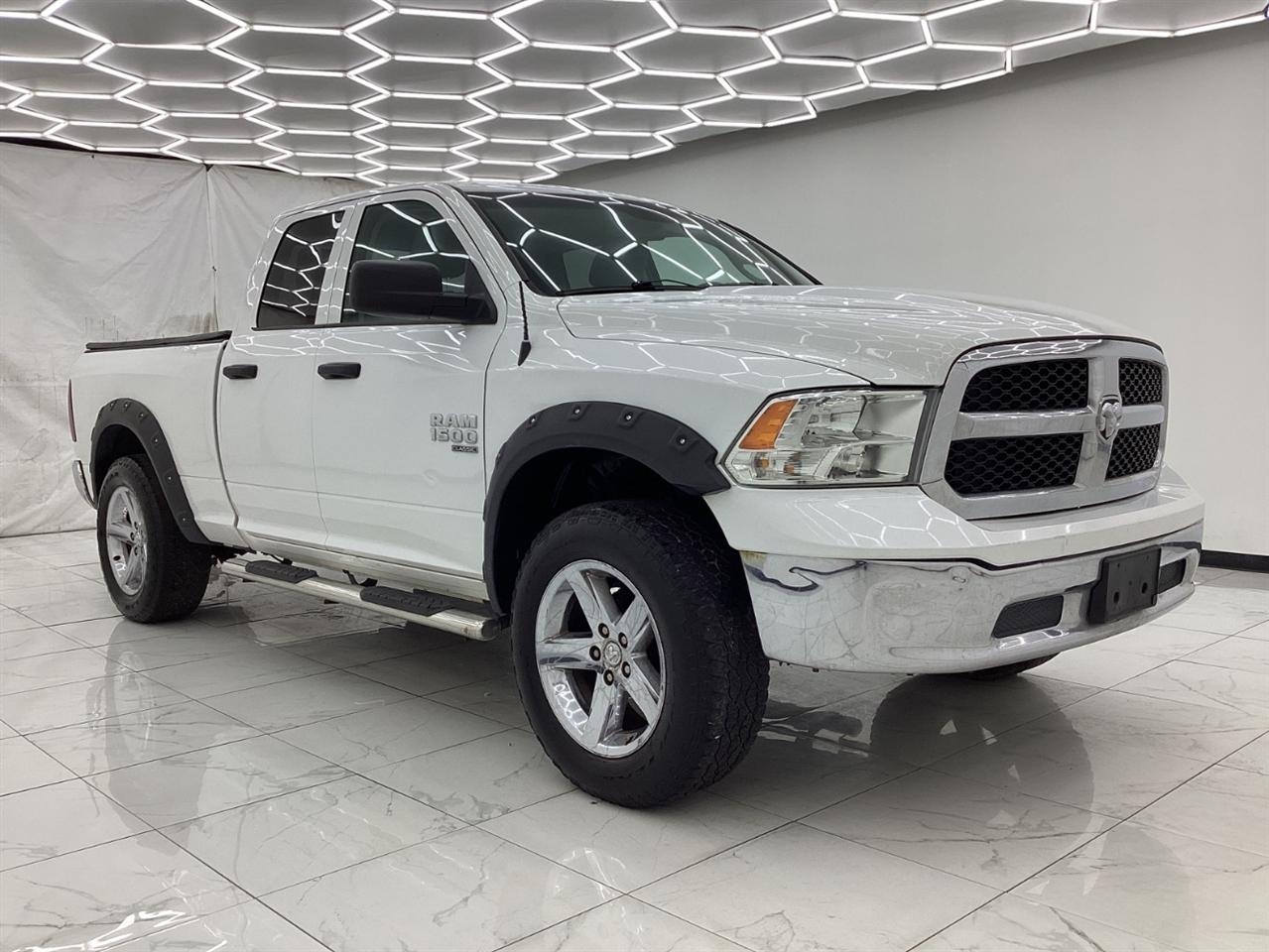 RAM 1500 Classic Tradesman 4x4 Quad Cab 6'4" Box 2019