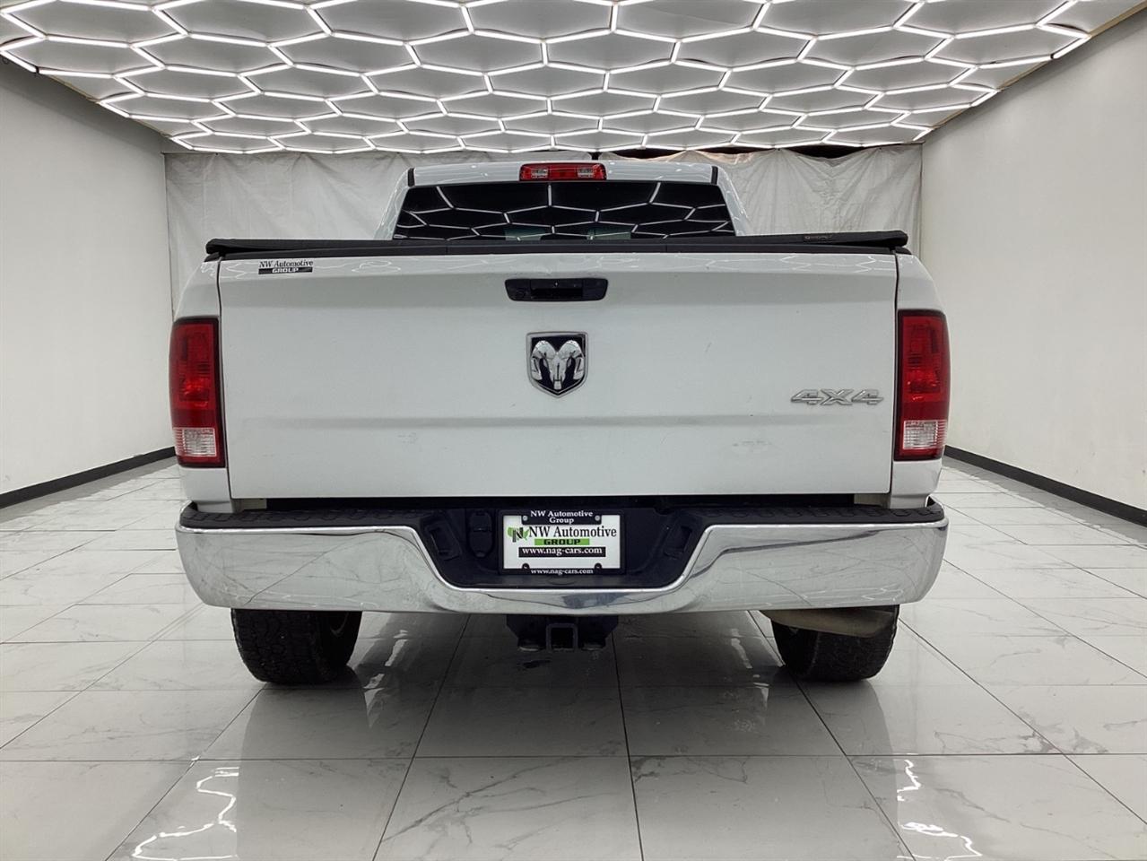 RAM 1500 Classic Tradesman 4x4 Quad Cab 6'4" Box 2019