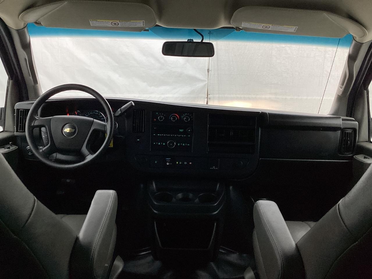 Chevrolet Express Cargo Van RWD 2500 155" 2022