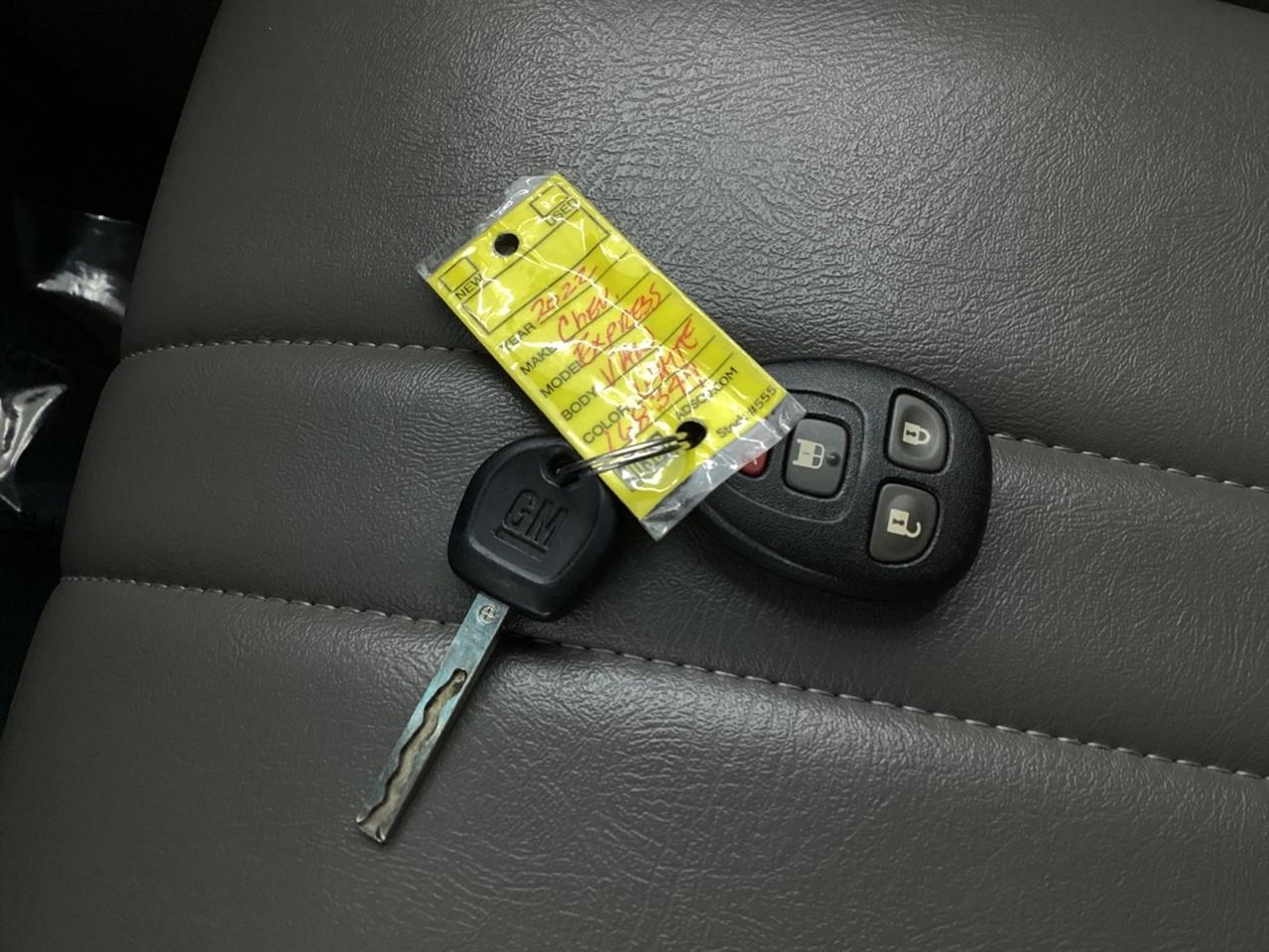 Chevrolet Express Cargo Van RWD 2500 155" 2022