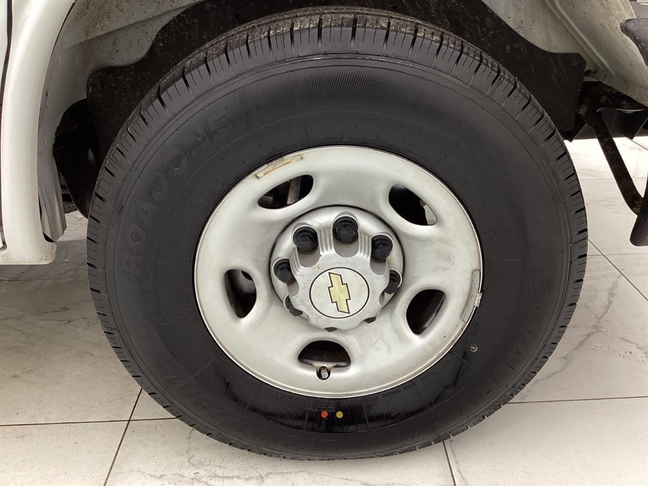 Chevrolet Express Cargo Van RWD 2500 155" 2022