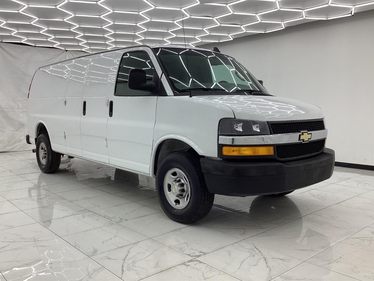 Chevrolet Express Cargo Van RWD 2500 155" 2022