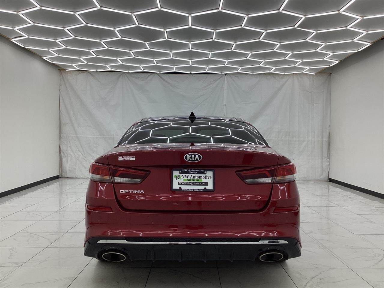 Kia Optima SE Auto 2020