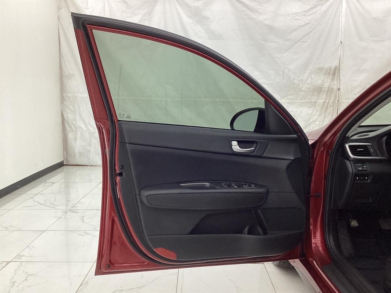 Kia Optima SE Auto 2020