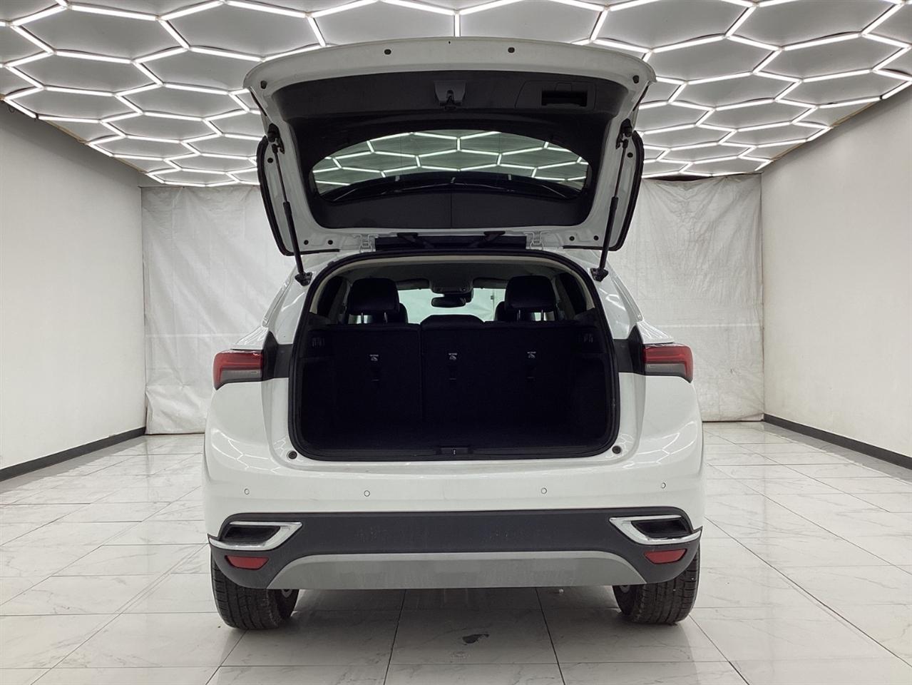 Buick Envision FWD 4dr Preferred 2022