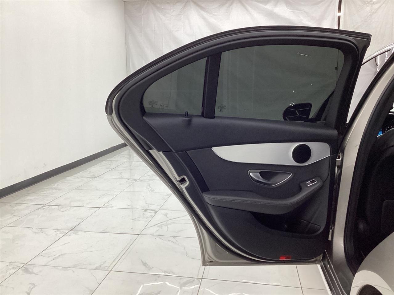 Mercedes-Benz C-Class C 300 Sedan 2019