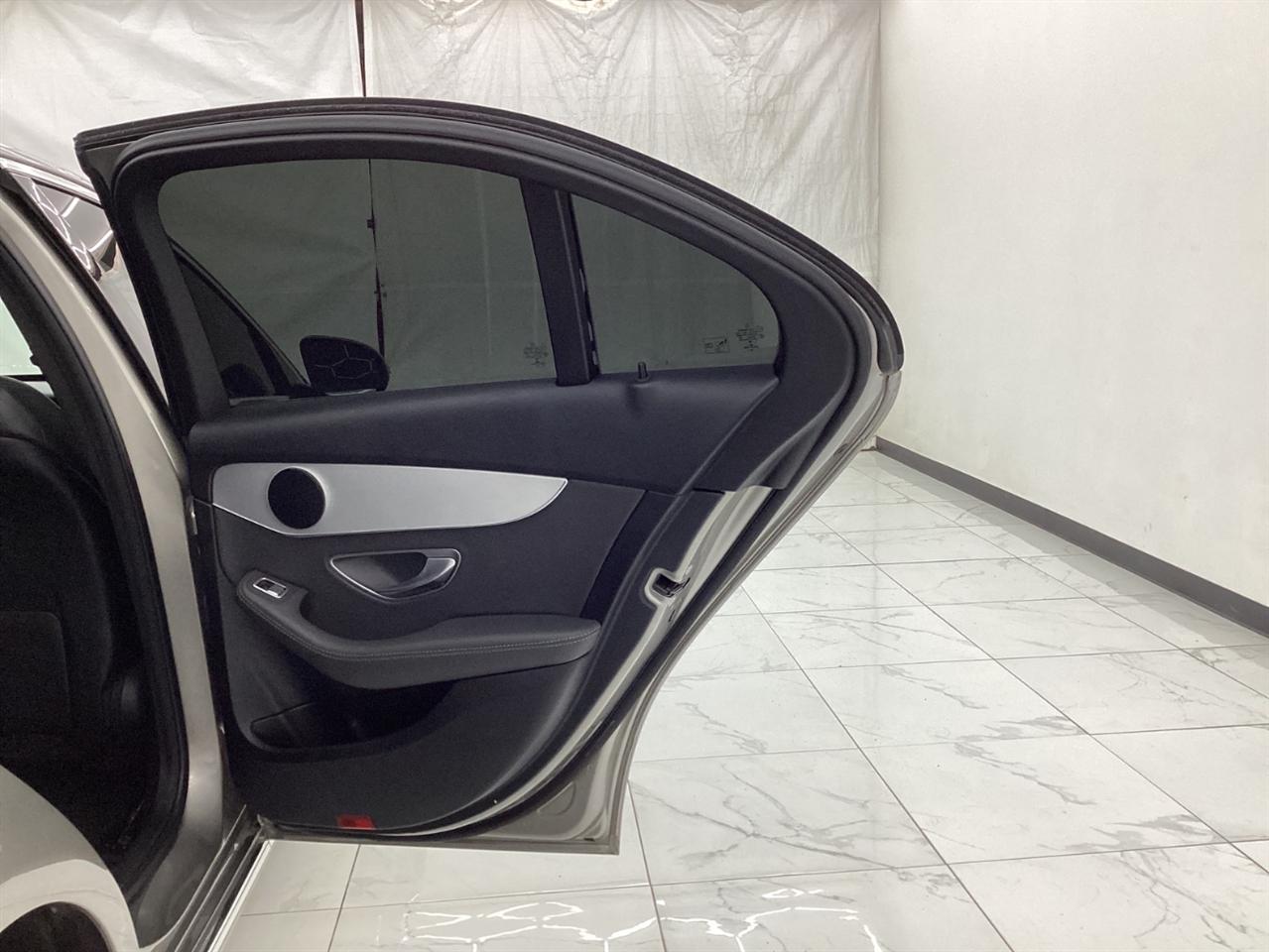 Mercedes-Benz C-Class C 300 Sedan 2019