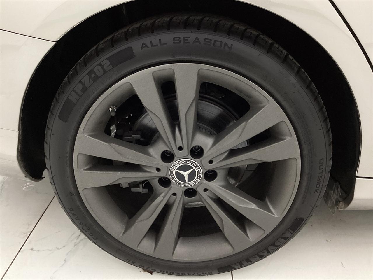 Mercedes-Benz C-Class C 300 Sedan 2019