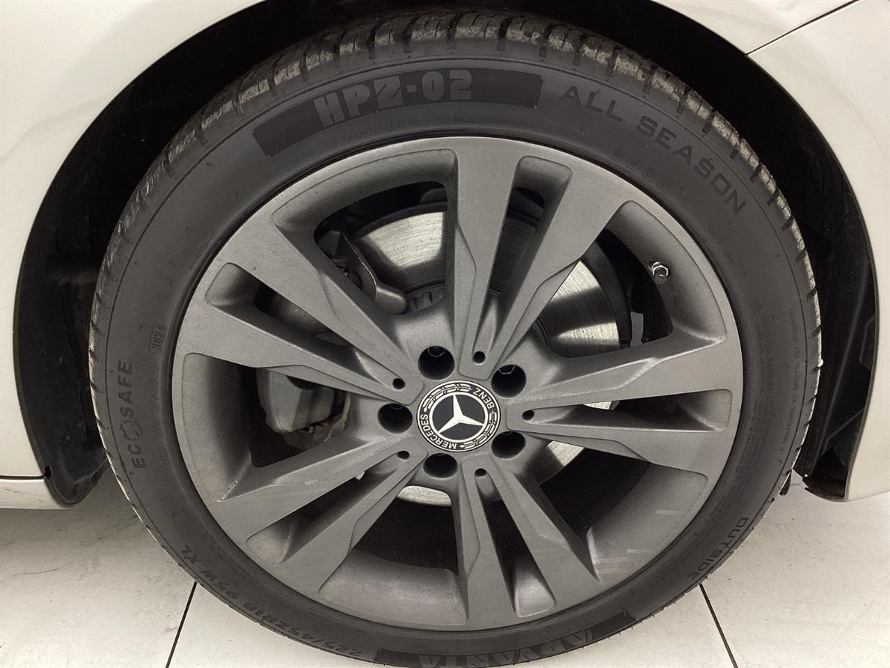 Mercedes-Benz C-Class C 300 Sedan 2019