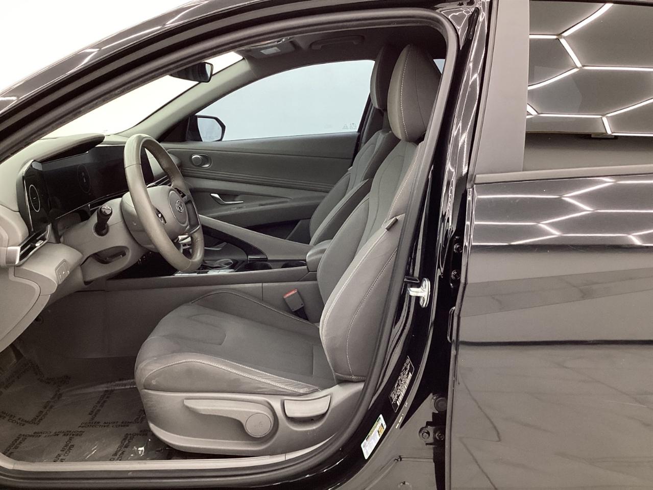 Hyundai Elantra SEL IVT 2023