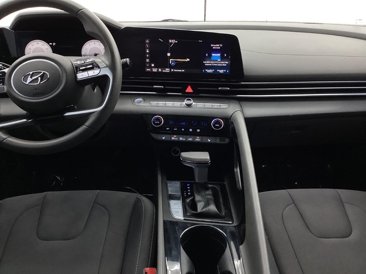 Hyundai Elantra SEL IVT 2023