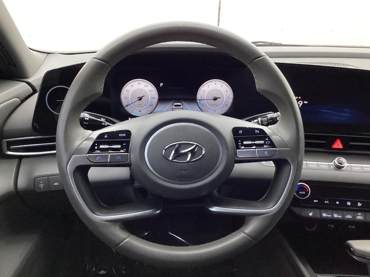 Hyundai Elantra SEL IVT 2023