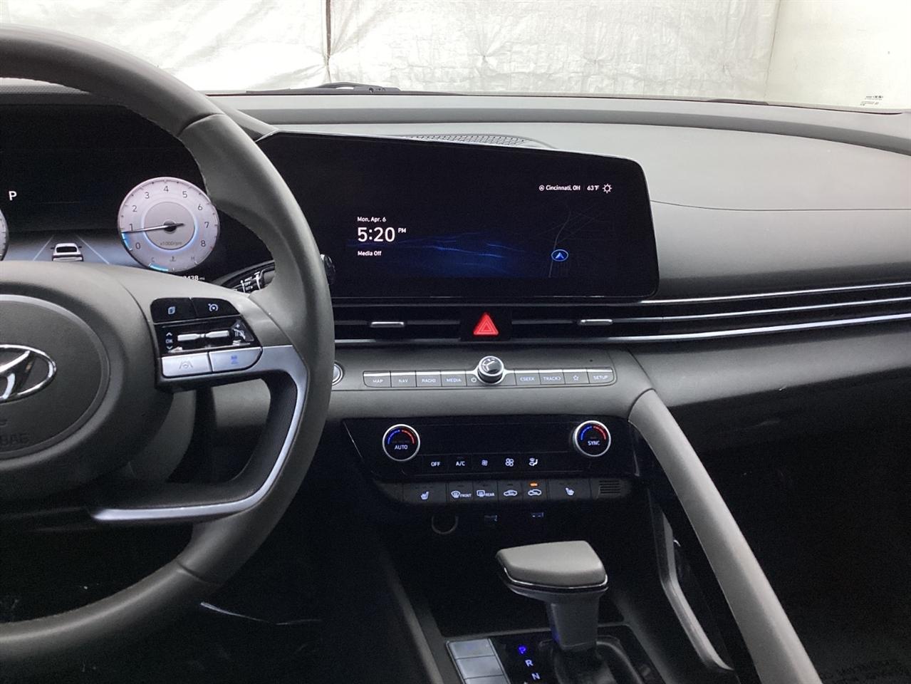 Hyundai Elantra SEL IVT 2023