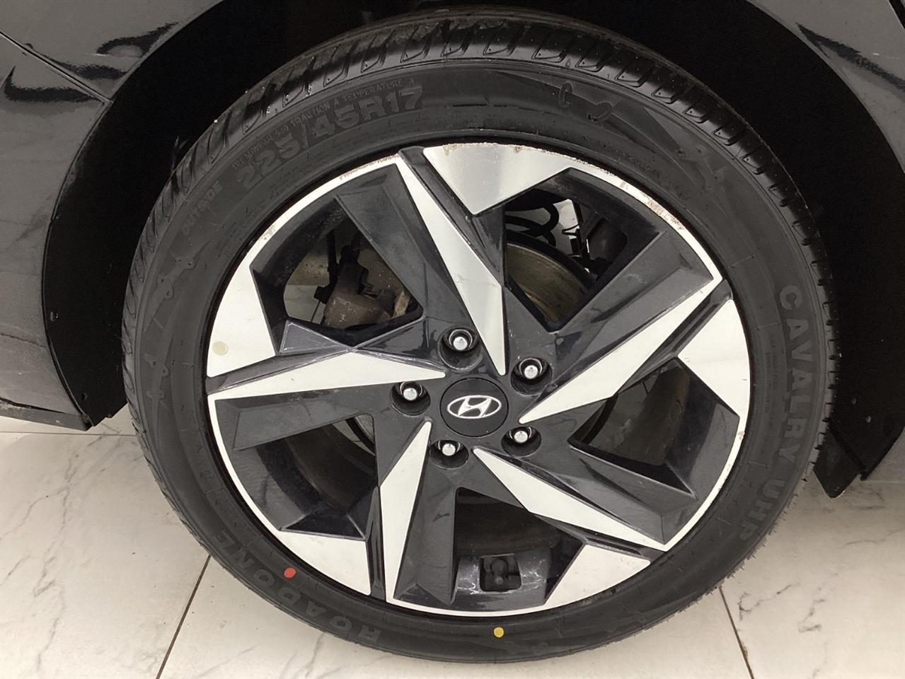 Hyundai Elantra SEL IVT 2023