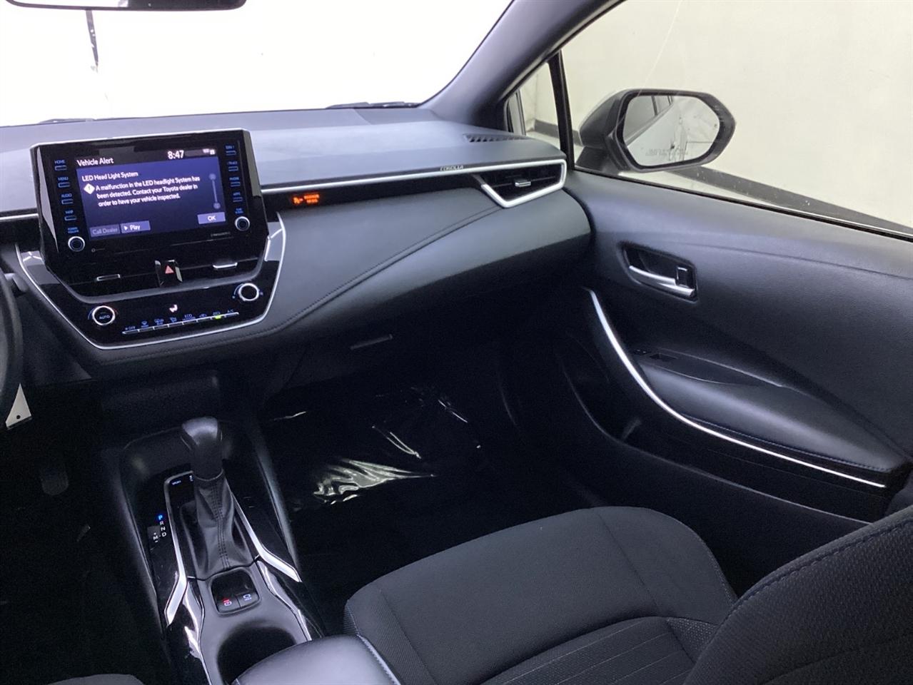 Toyota Corolla SE Nightshade CVT (Natl) 2022