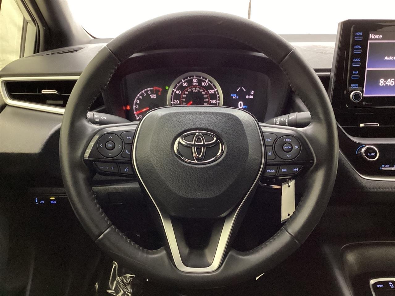Toyota Corolla SE Nightshade CVT (Natl) 2022