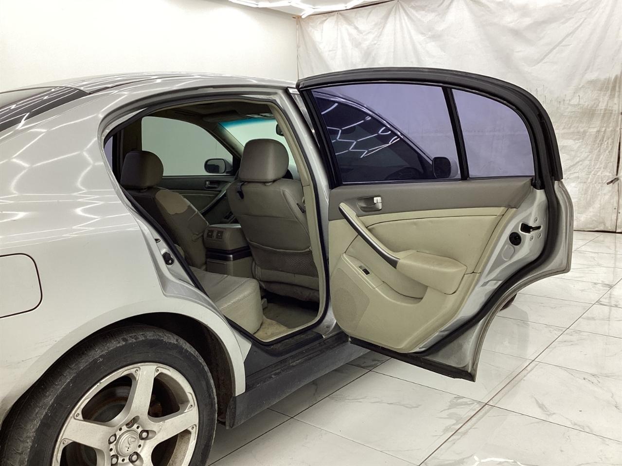 Infiniti G35 Sedan 4dr Sdn Auto w/Leather 2004