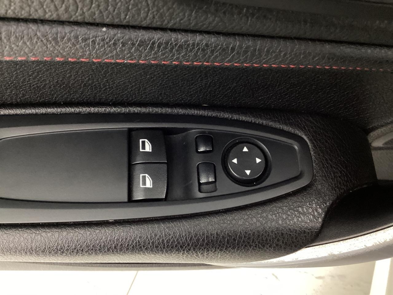 BMW 2 Series 2dr Cpe 228i xDrive AWD 2015