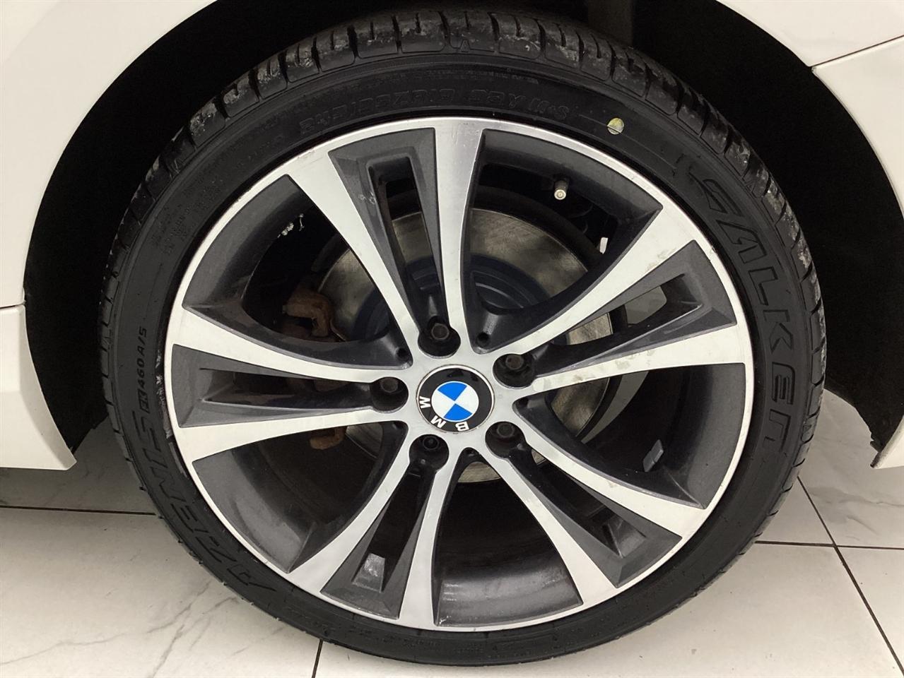 BMW 2 Series 2dr Cpe 228i xDrive AWD 2015
