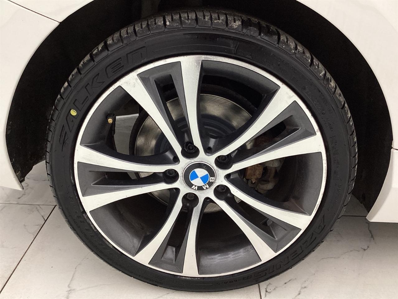 BMW 2 Series 2dr Cpe 228i xDrive AWD 2015