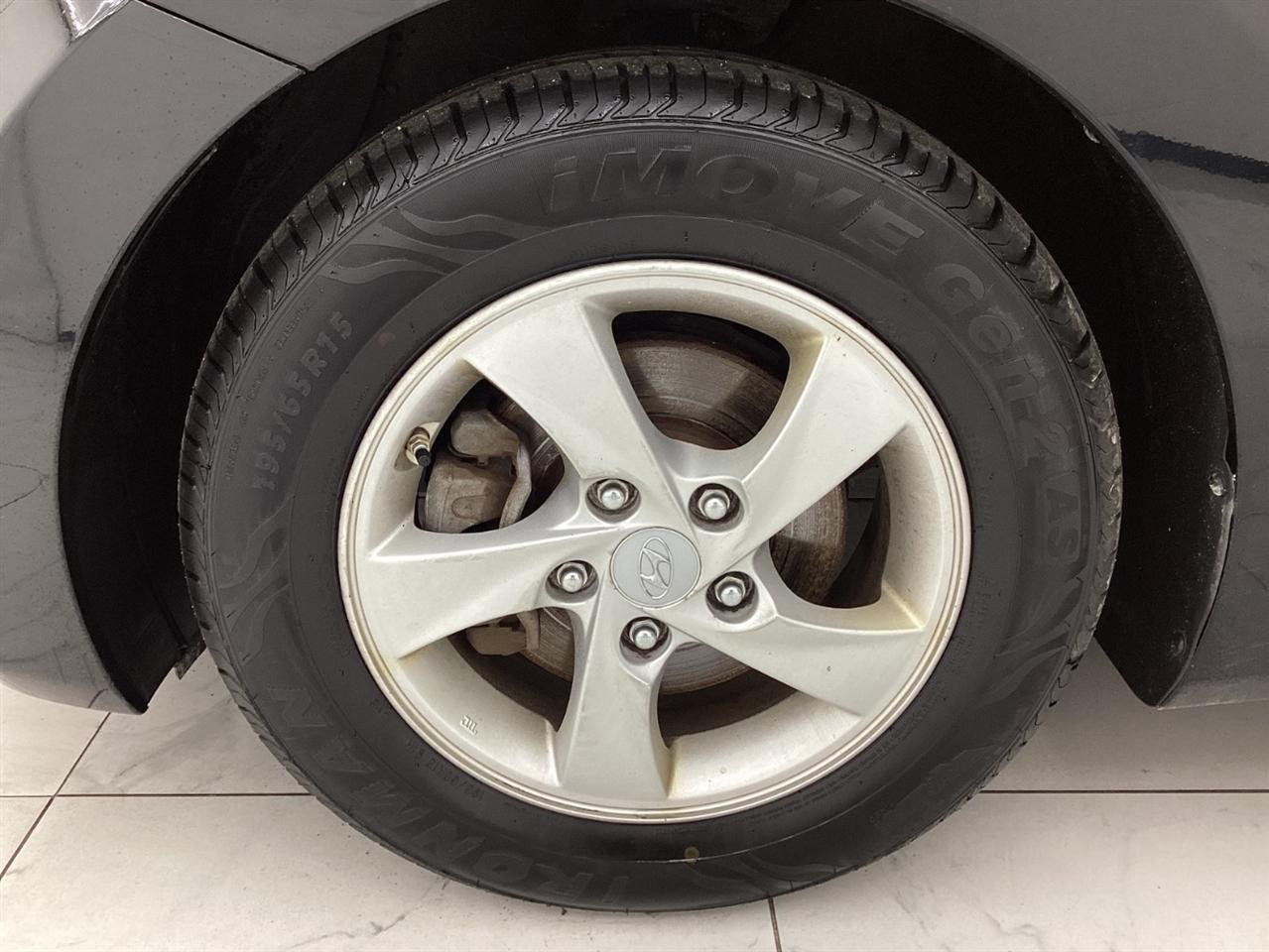 Hyundai Elantra 4dr Sdn Man SE (Ulsan Plant) 2014