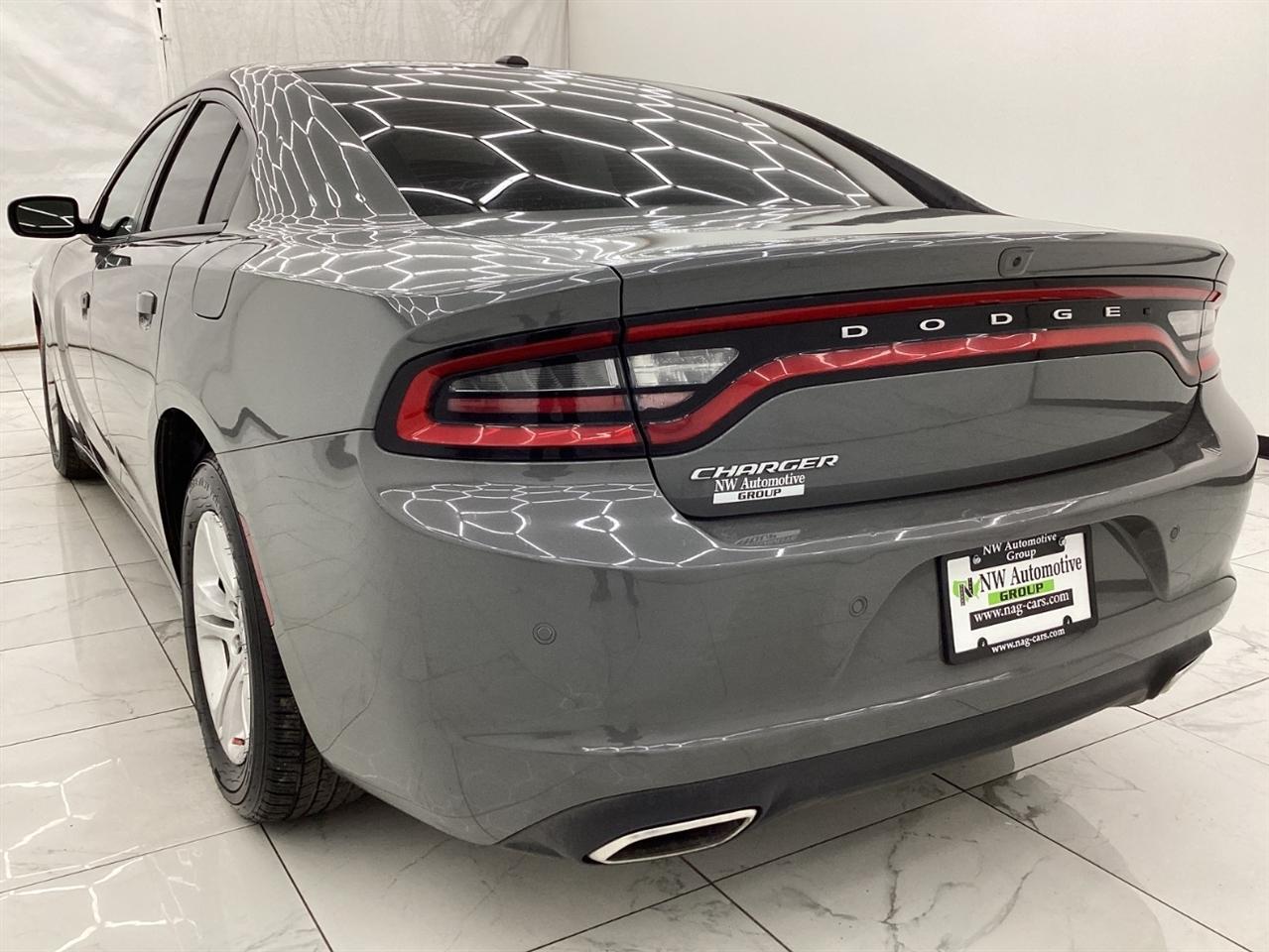 Dodge Charger SXT RWD 2019