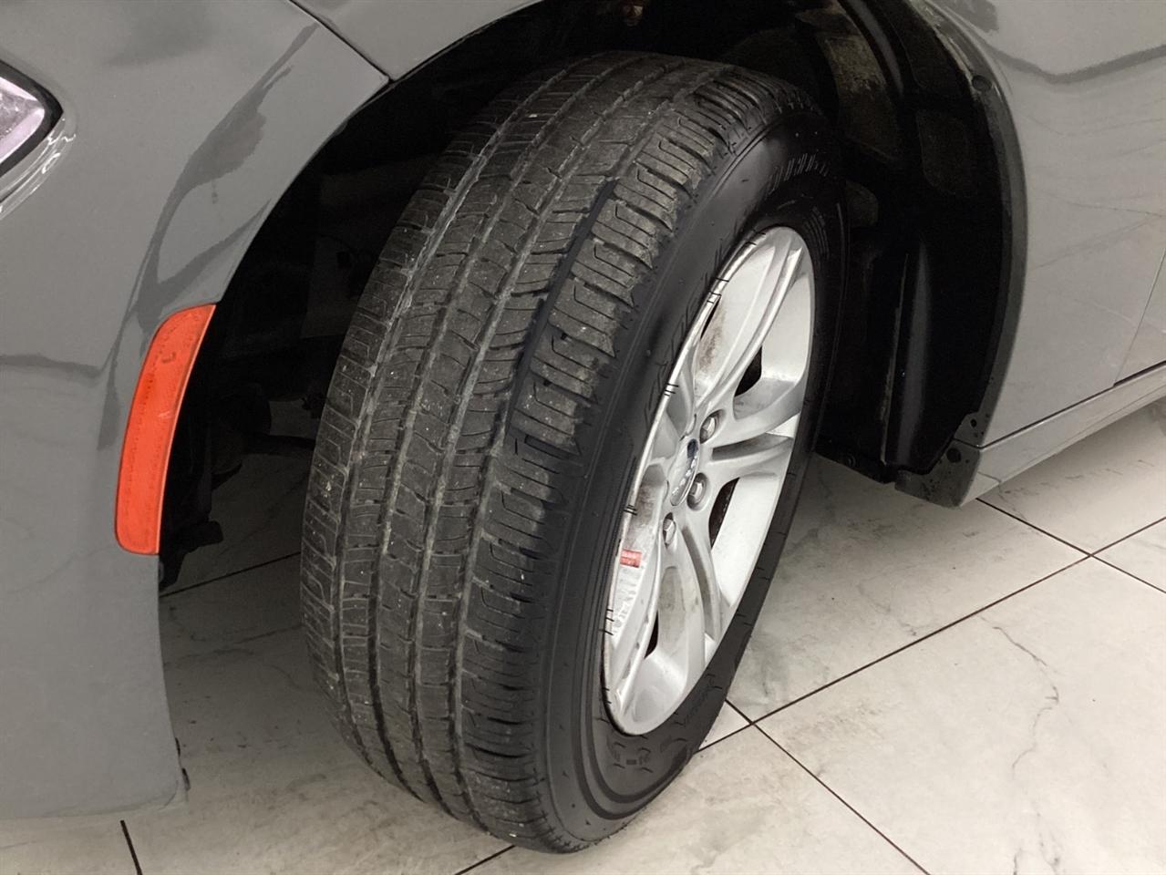 Dodge Charger SXT RWD 2019