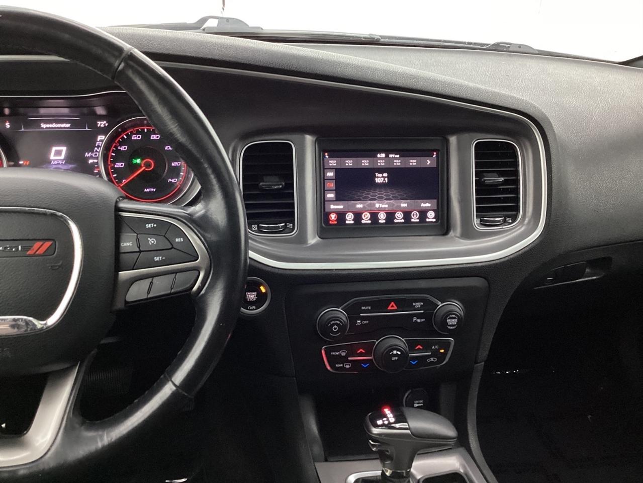 Dodge Charger SXT RWD 2019