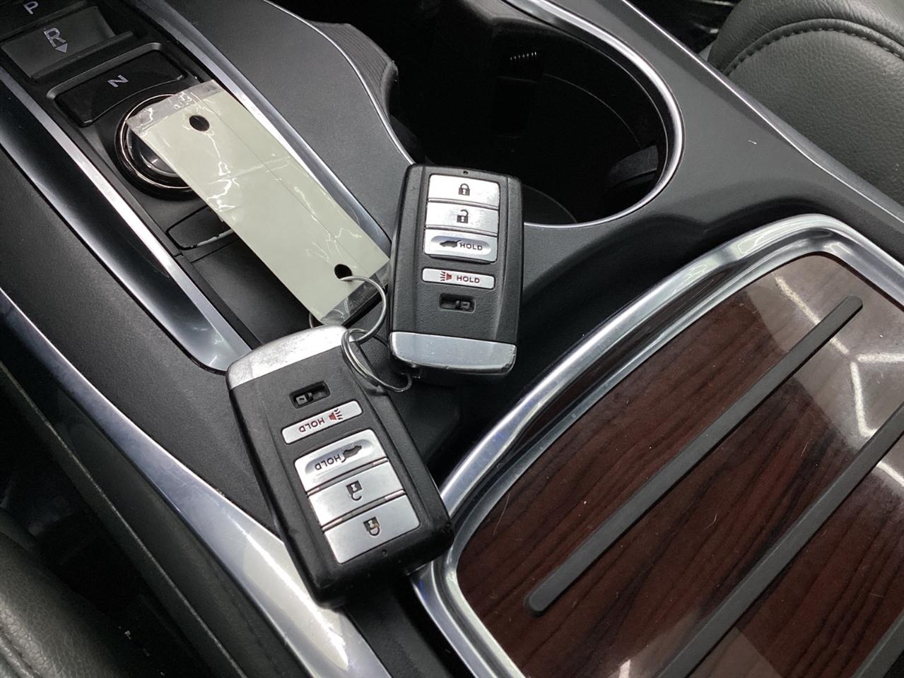 Acura MDX SH-AWD 4dr w/Tech/AcuraWatch Plus 2016