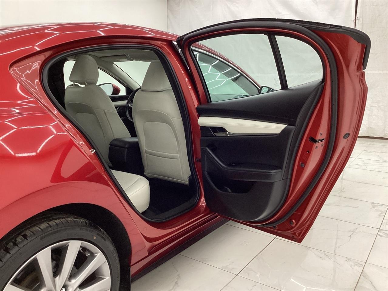 Mazda Mazda3 Sedan AWD w/Premium Pkg 2019