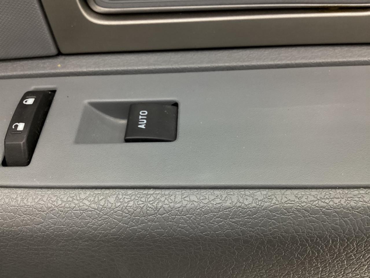 Ford 150 2WD SuperCrew 145" Platinum 2014